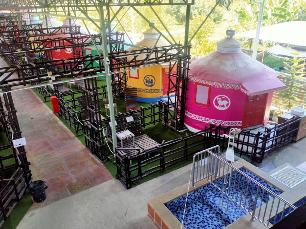 Rick Resort Teluk Intan Ngoại thất bức ảnh